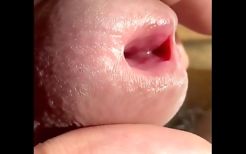 JAV Enchantress Luscious Body Drives Men Wild – Must-Watch!