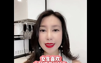 Japanese Beauties Battle It Out: Fountain Park s Big vs Long Challenge!