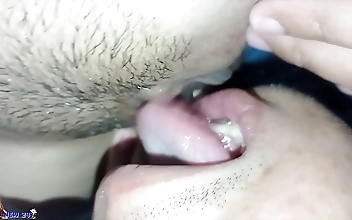 Luscious Thai Babe Niu Nymph Enchants You with Ethereal Beauty