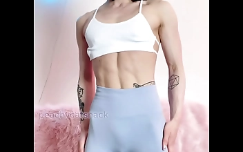 Getting Luscious and Enchanting: Nerdy Petite Asian Muscle Girl Flexes in Workout Leggings