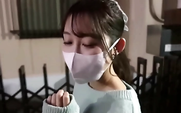 OMFG! Watch a Luscious Enchantress with an Alluring Lewd Strut in High School OL!