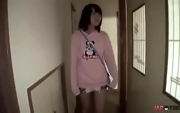 Who is She? Unveiling the Mysterious Enchantress in JAV Hentai Video