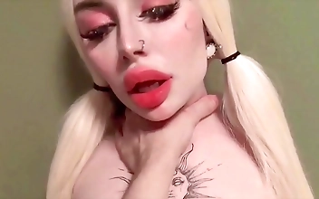 I'm a Naughty Luscious Blonde Deepthroating and Creampieg the Hell out of Peachgardens on the Table: